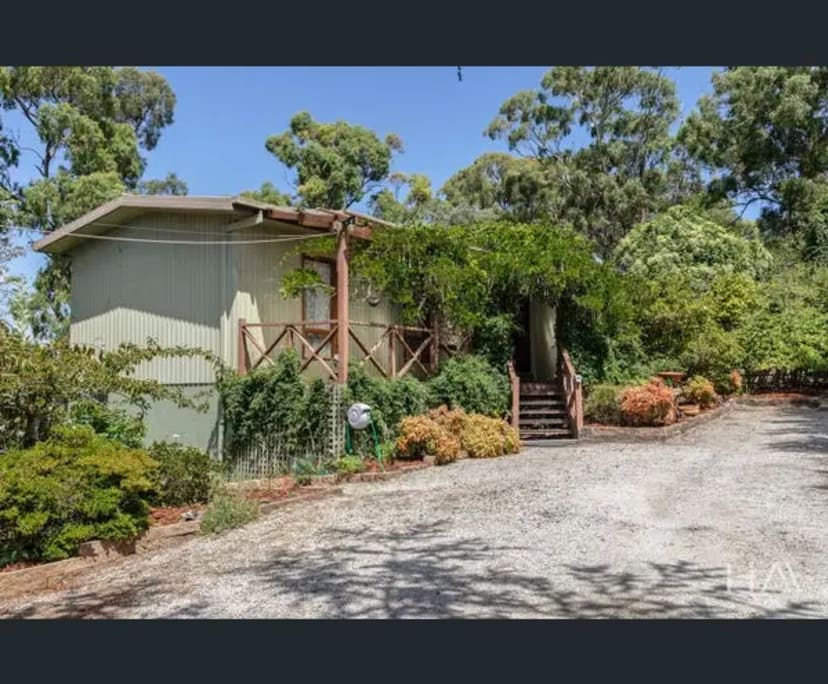Furnished room with ensuite in a share house