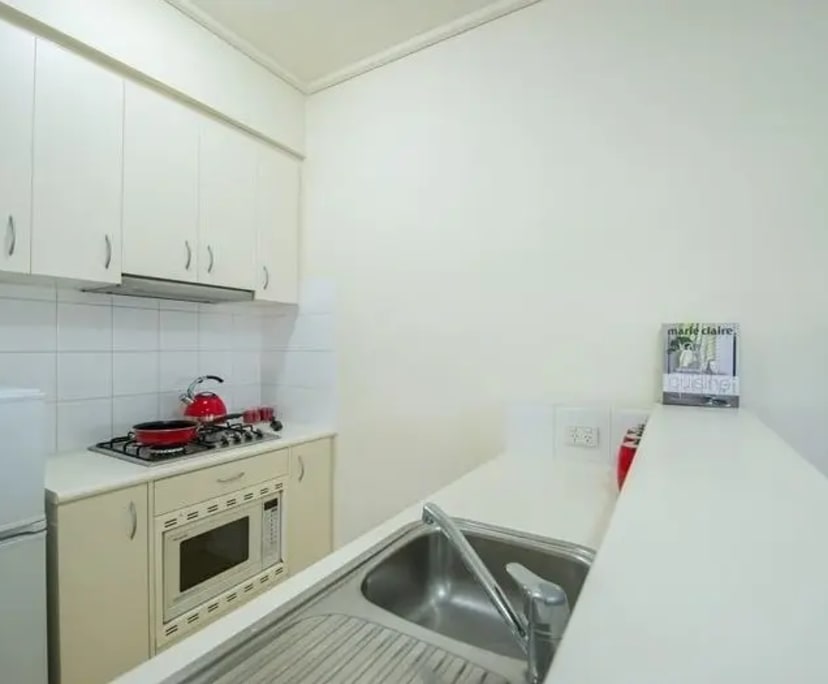 Furnished room in a flatshare