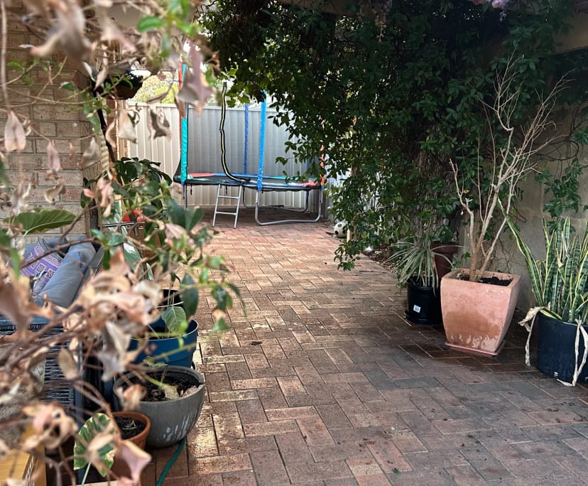 $385, Homestay, 3 bathrooms, Hilton WA 6163