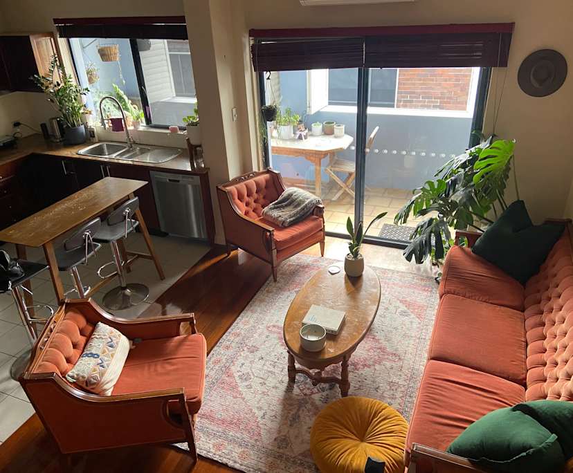 Unfurnished room in a flatshare