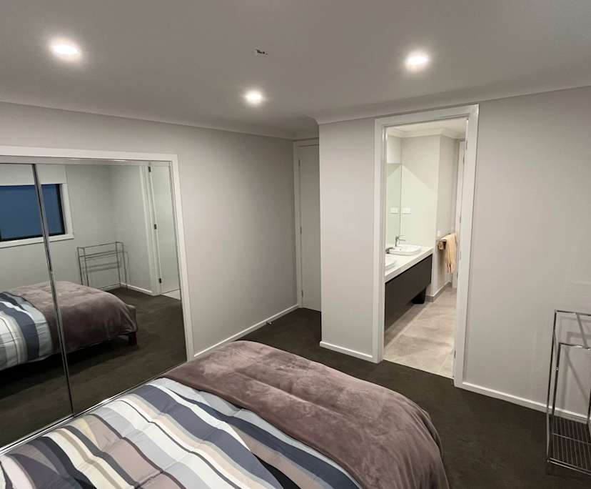 Furnished room with ensuite in a share house