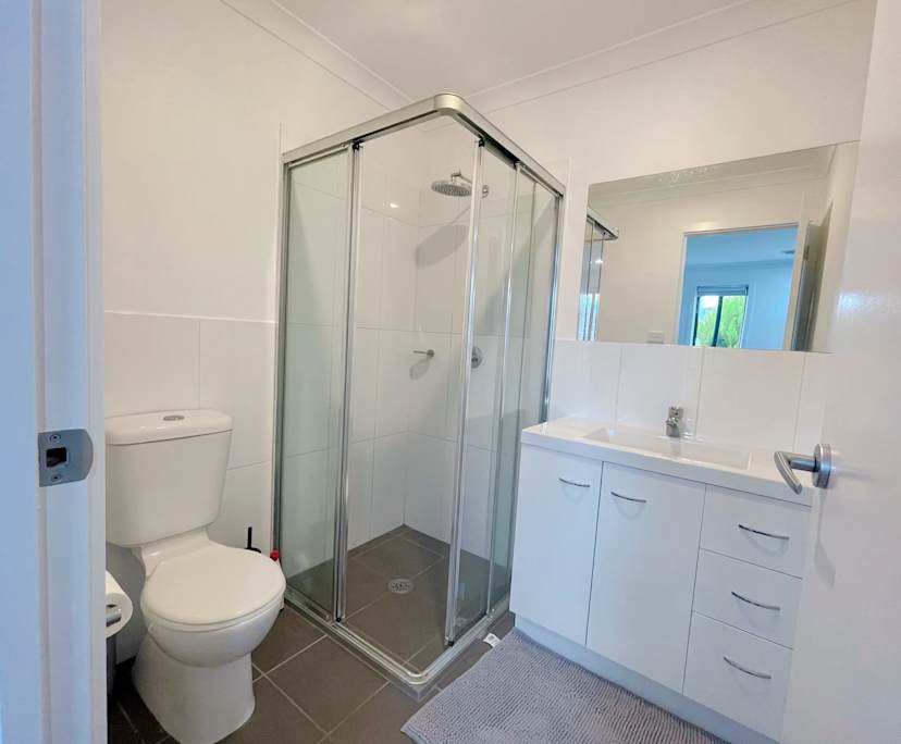 $295, Share-house, 3 bathrooms, Bonner ACT 2914