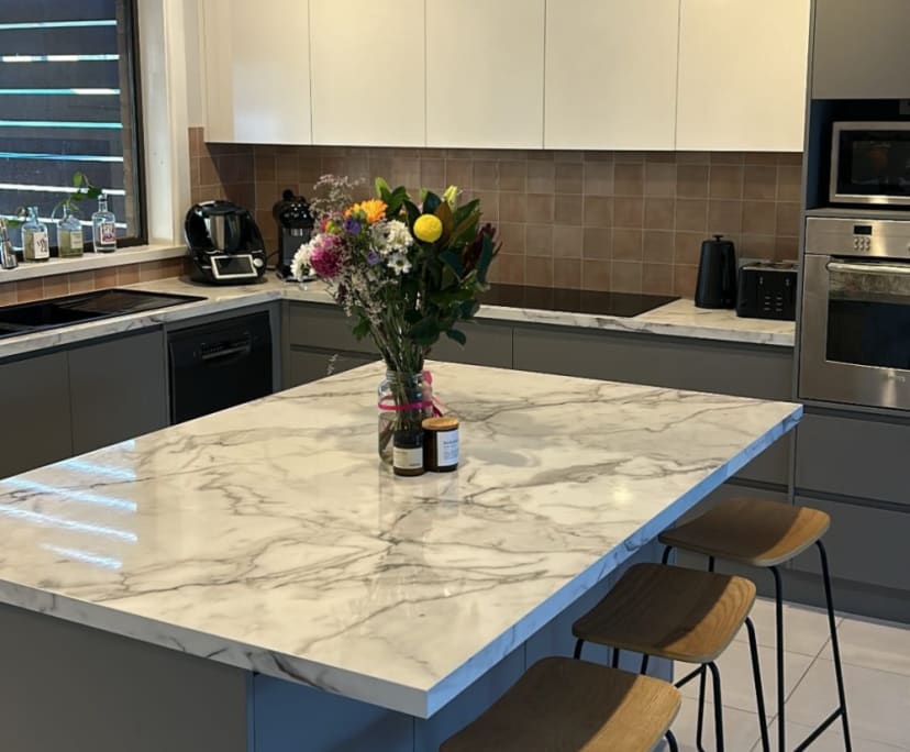 Room in a share house