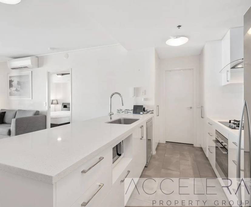 $350, Flatshare, 2 bathrooms, Spring Hill QLD 4000