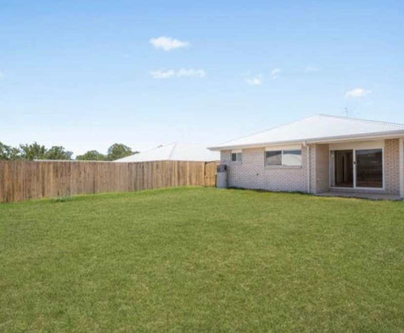 Unfurnished room with own bathroom