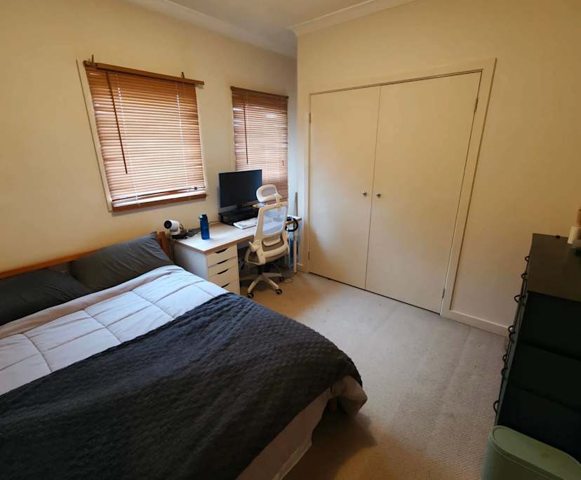 Unfurnished room in a share house