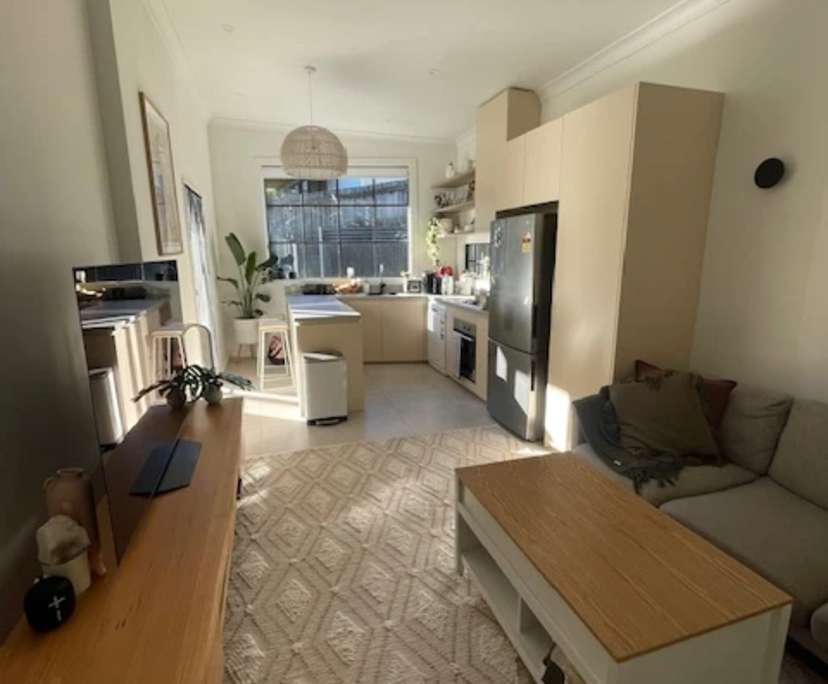 Unfurnished room in a share house