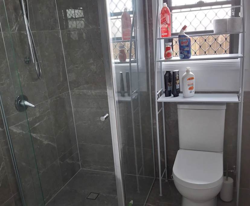 $255, Student-accommodation, 2 bathrooms, Algester QLD 4115