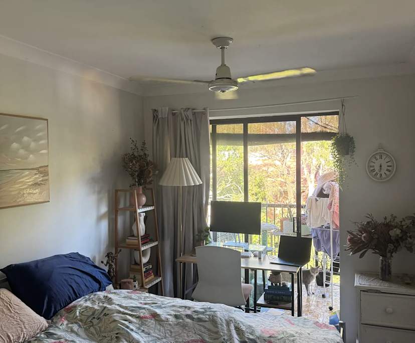 Unfurnished room with own bathroom