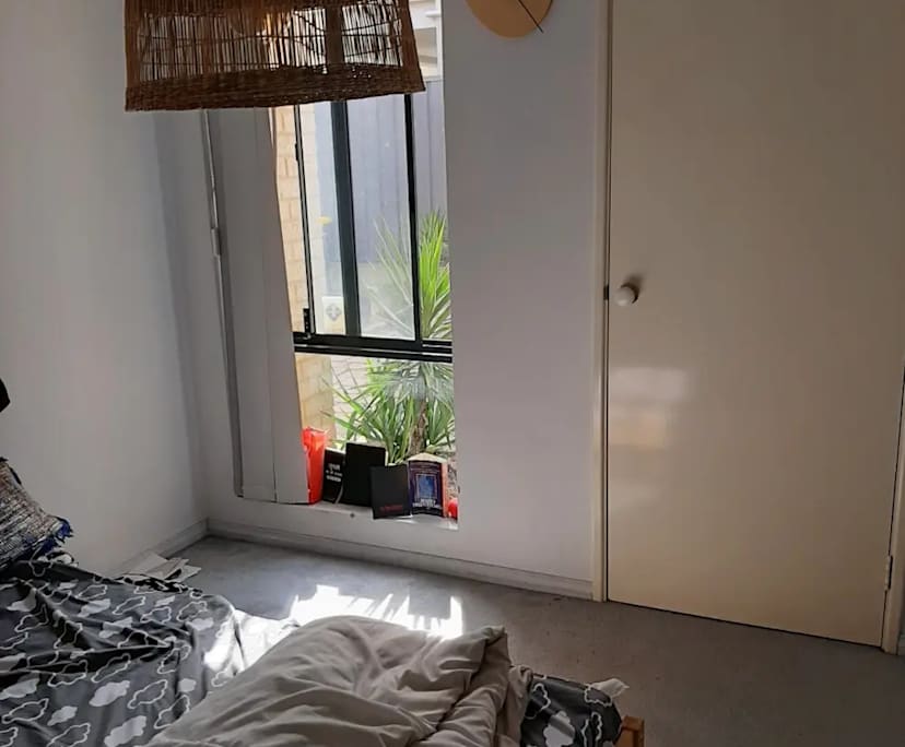 $250, Share-house, 2 bathrooms, Nollamara WA 6061