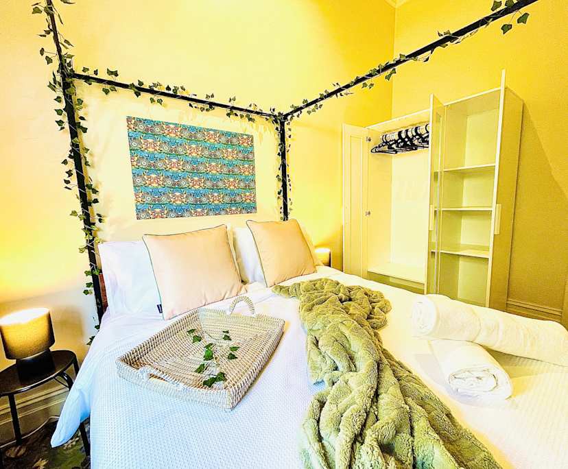 $350, Share-house, 6 bathrooms, Carnegie VIC 3163