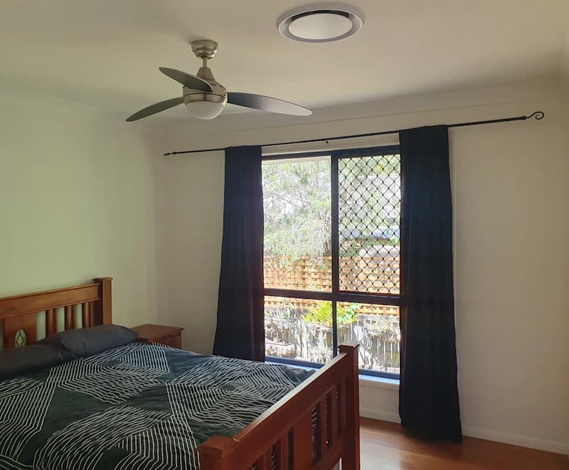 Furnished room in a share house