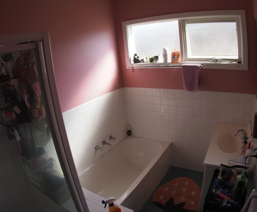 $180, Share-house, 2 bathrooms, East Geelong VIC 3219