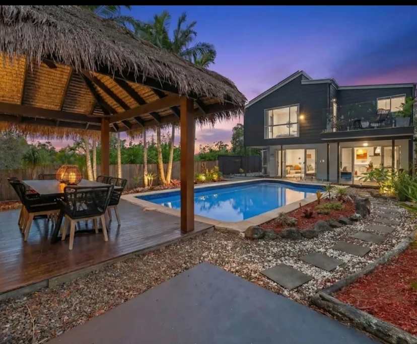 Furnished room in a share house