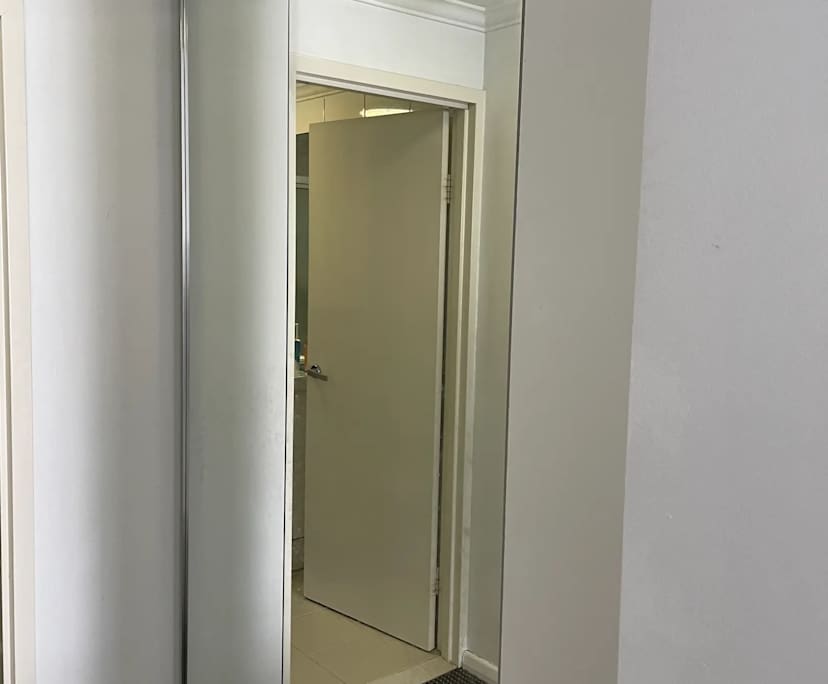 $500, Flatshare, 2 bathrooms, Sydney NSW 2000