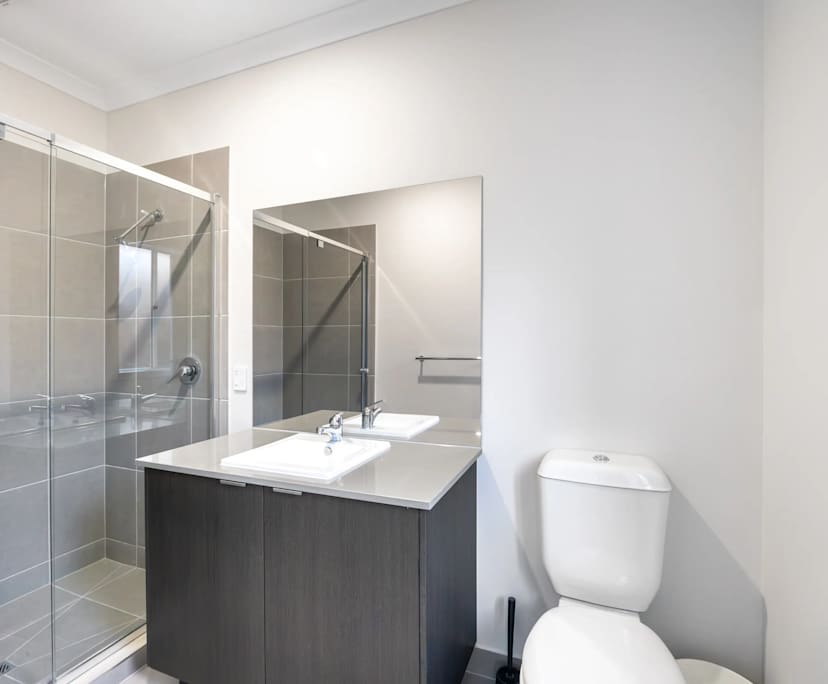 $230, Share-house, 3 bathrooms, Wallan VIC 3756