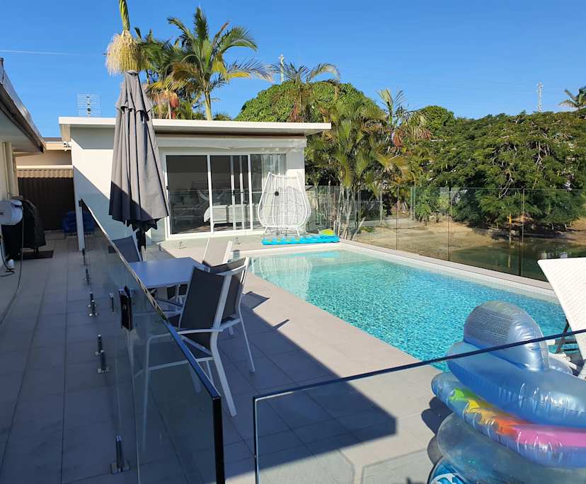 Furnished room in a share house