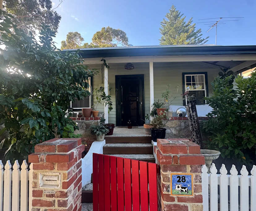 Whole property with 2 rooms for rent
