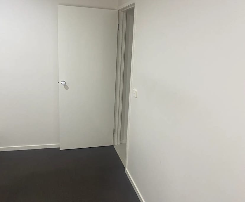 $200, Share-house, 5 bathrooms, Cranbourne East VIC 3977