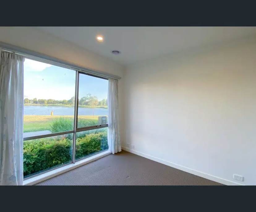 Unfurnished room with ensuite in a share house