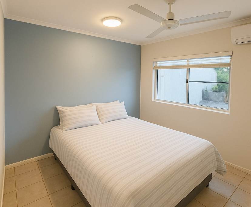 $300, Share-house, 2 bathrooms, Cannonvale QLD 4802