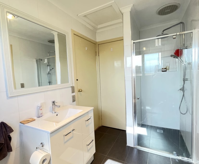 $260, Share-house, 3 bathrooms, Thomastown VIC 3074