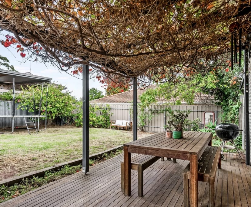 Whole Property for Rent in Clapham, Adelaide 640,...