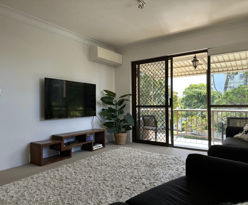 Furnished room in a flatshare