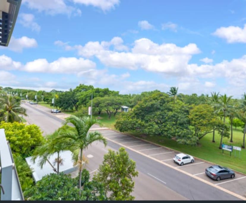 Furnished room with ensuite in a flatshare