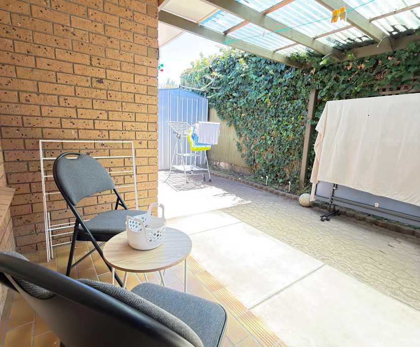 Room in a share house