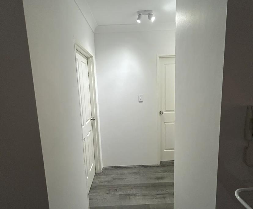 $300, Flatshare, 2 bathrooms, Gymea NSW 2227