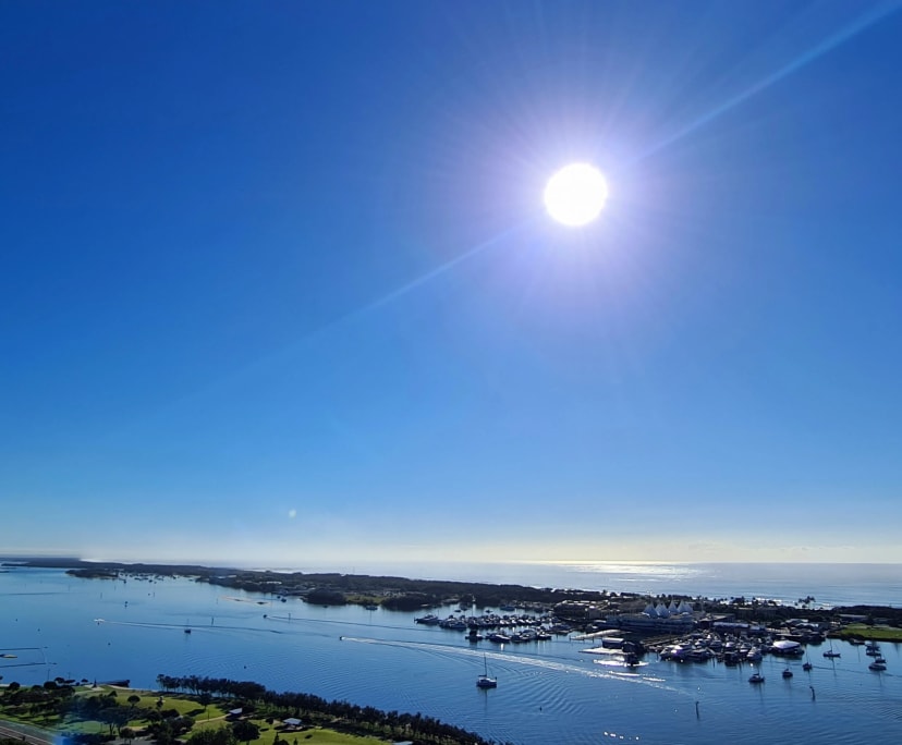 Furnished room with ensuite in a flatshare