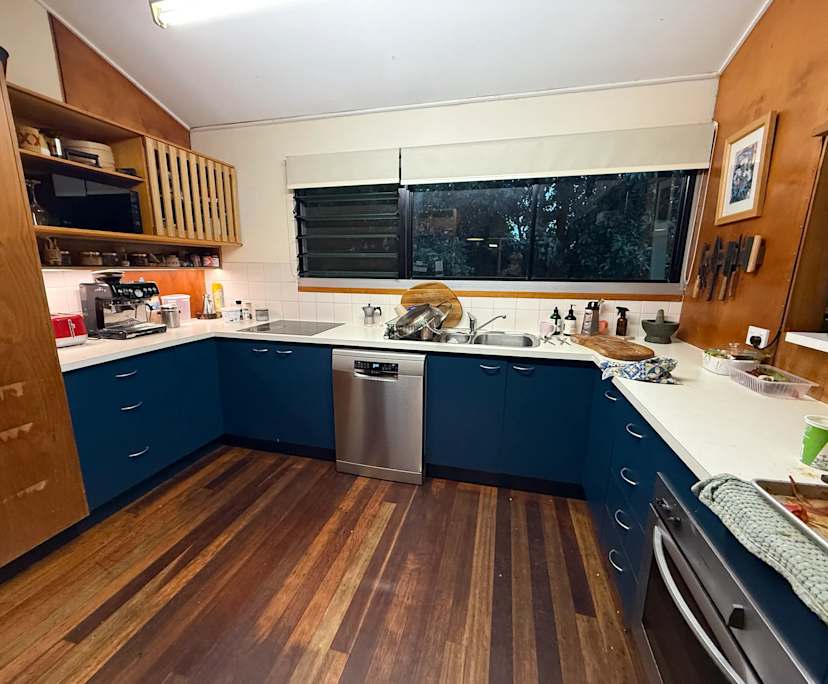 Furnished room in a share house