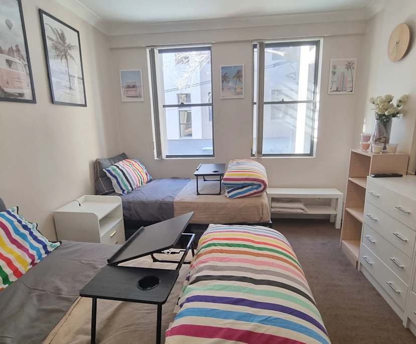 Furnished room with ensuite in a flatshare