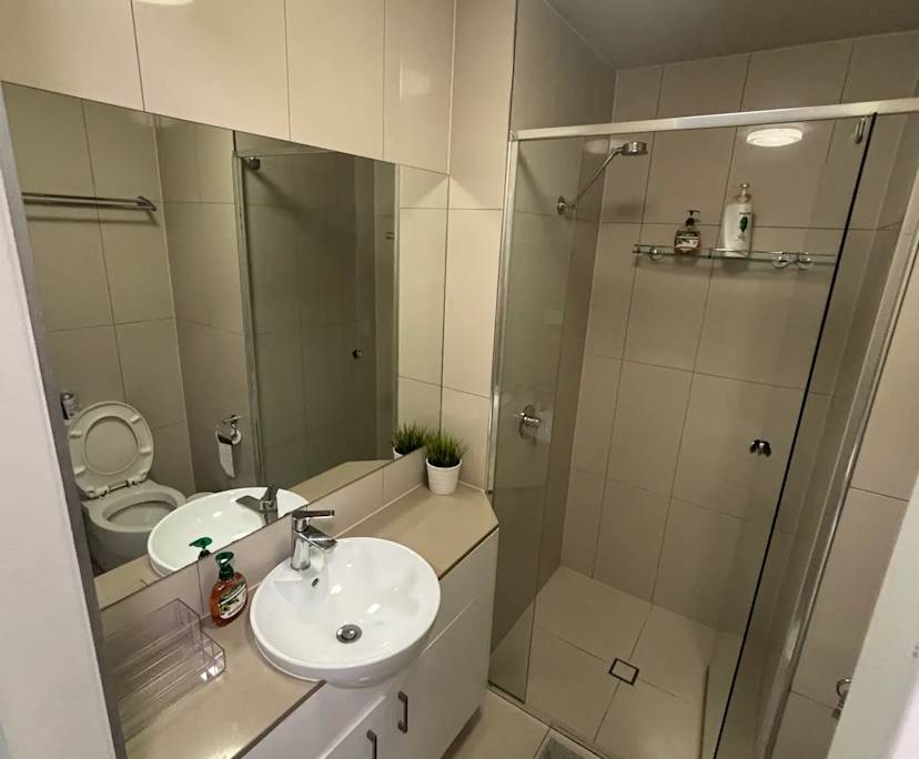 Furnished room with own bathroom