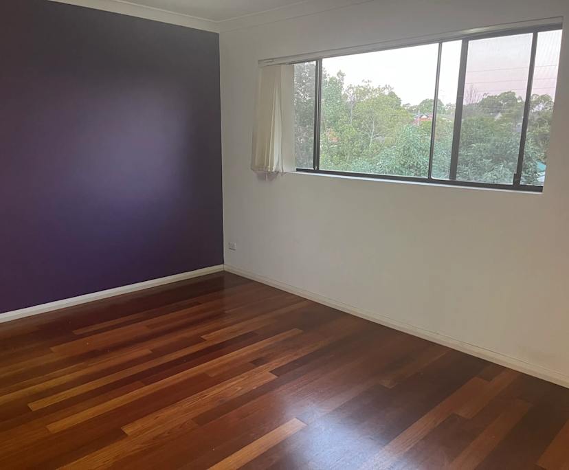 Room in a share house