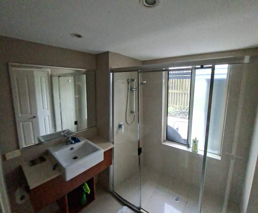 Furnished room with own bathroom