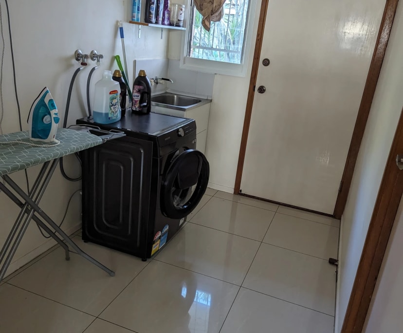 $235, Share-house, 3 bathrooms, Annerley QLD 4103