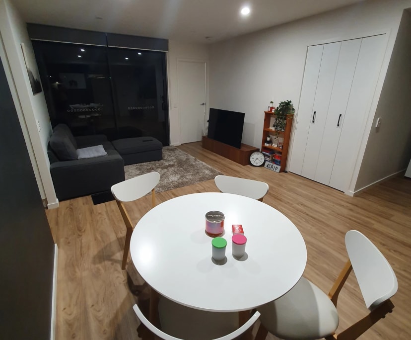 Unfurnished room with own bathroom