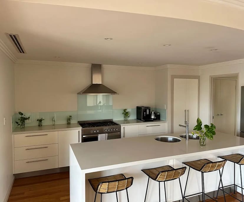 Unfurnished room in a share house