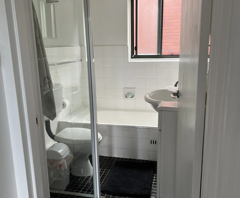 $250, Flatshare, 2 bathrooms, Botany NSW 2019