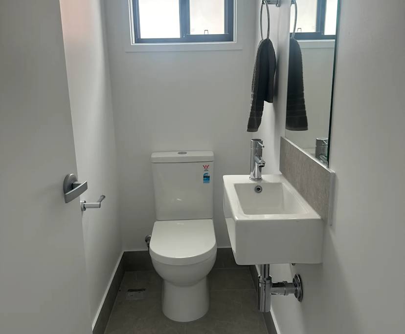 Unfurnished room with own bathroom