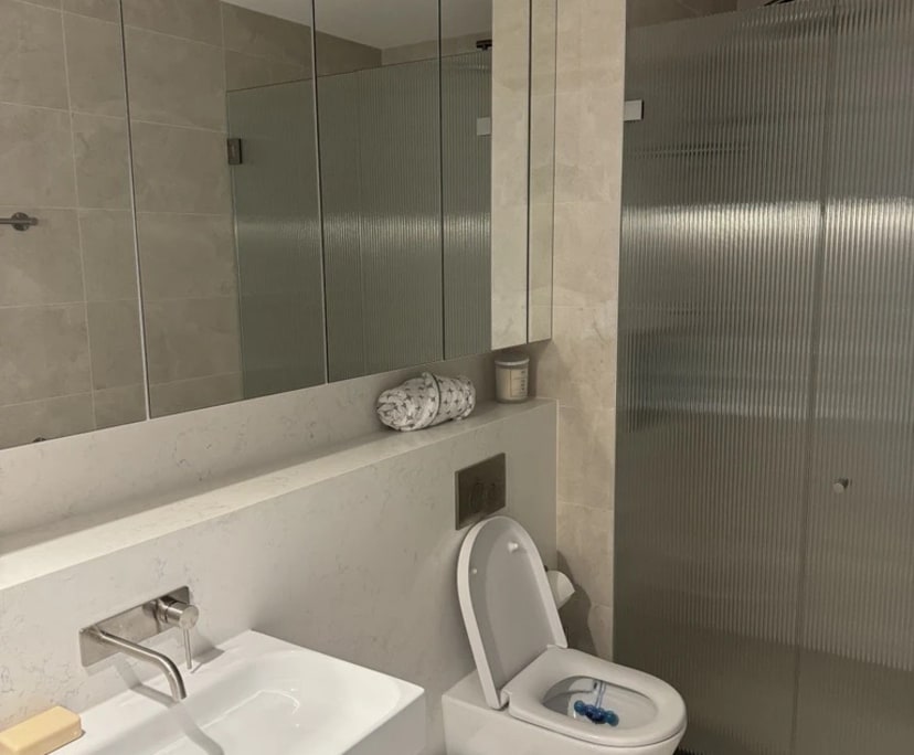 $725, Flatshare, 2 bathrooms, Bondi Beach NSW 2026