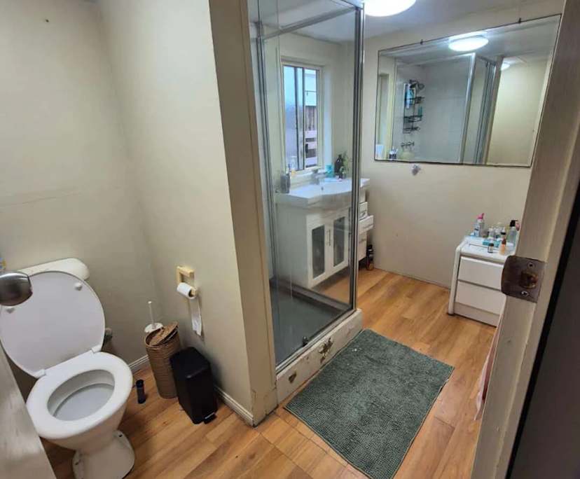 $265, Share-house, 3 bathrooms, Miami QLD 4220