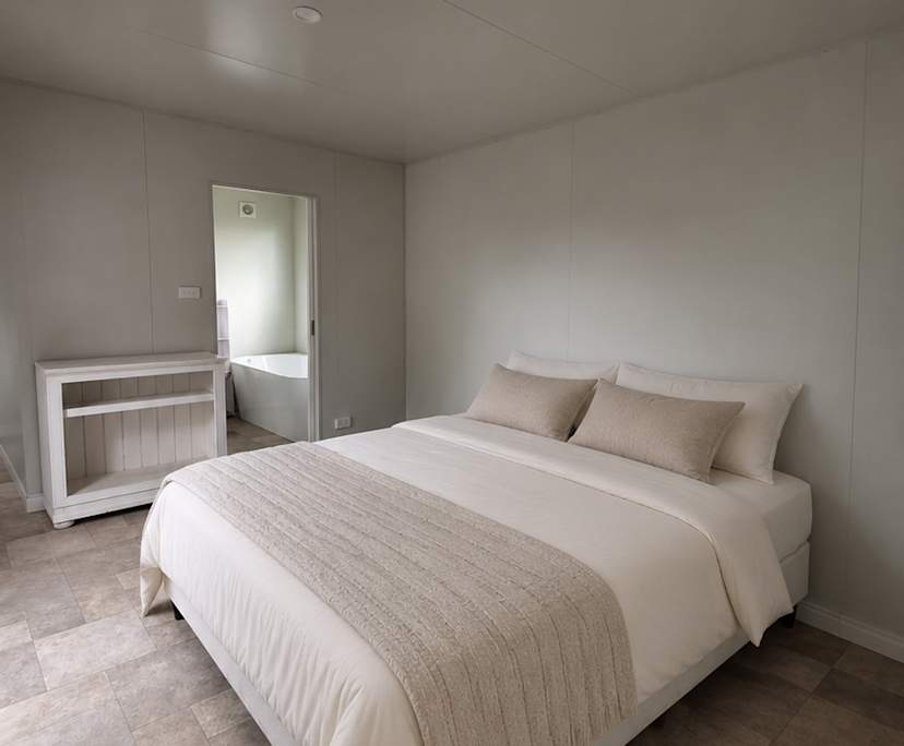 Furnished room with ensuite in a share house