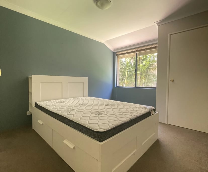 2 Rooms for Rent in Landsdale, Perth 300450, Fur...