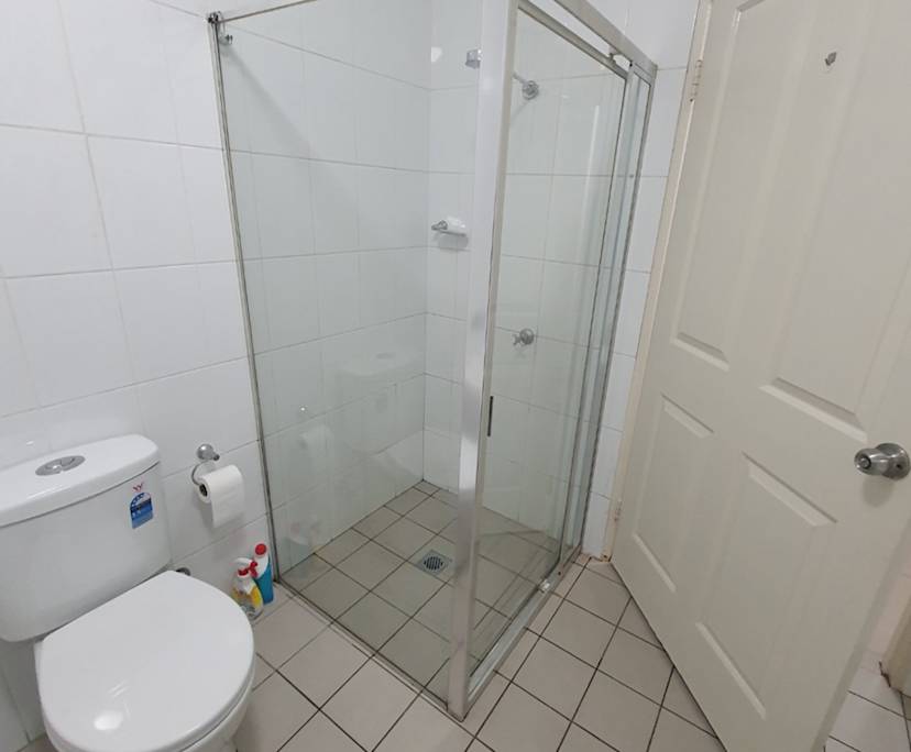 Whole property with 2 rooms for rent