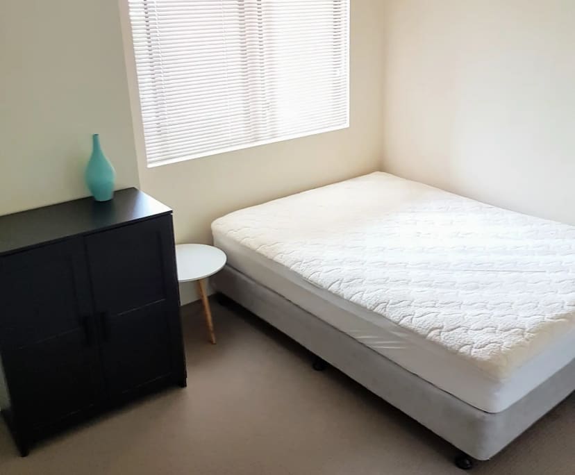 Room with ensuite in a flatshare