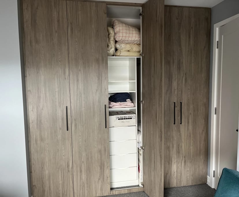 $350, Share-house, 4 bathrooms, Surrey Hills VIC 3127