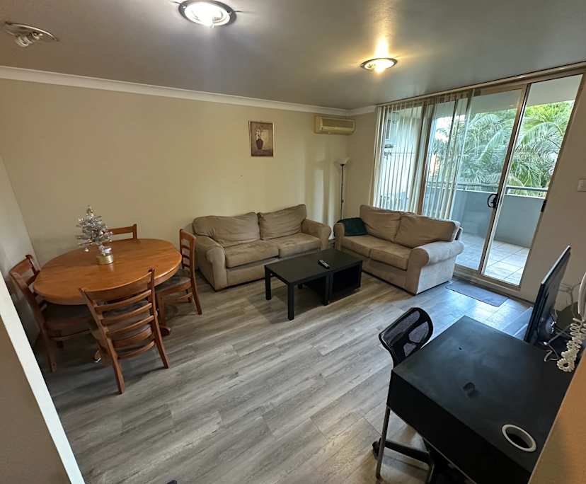 $325, Flatshare, 2 bathrooms, Parramatta NSW 2150